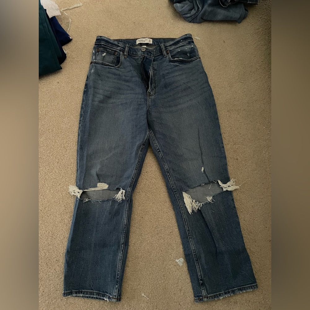 Abercrombie and Fitch High Rise Ankle Straight Jeans